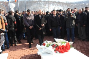 Partia FJALA morri pjesë në rivarrimin e heroit kombëtar Zahir Pajaziti