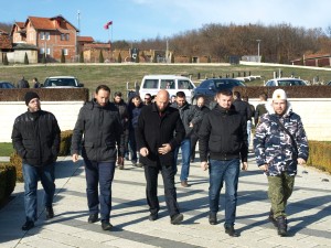 FJALA viziton kompleksin memorial "Adem Jashari" (28.11.2017)