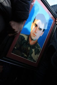 Partia FJALA morri pjesë në rivarrimin e heroit kombëtar Zahir Pajaziti