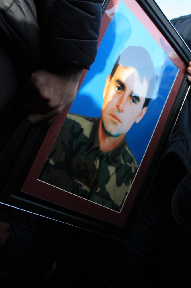 Partia FJALA morri pjesë në rivarrimin e heroit kombëtar Zahir Pajaziti