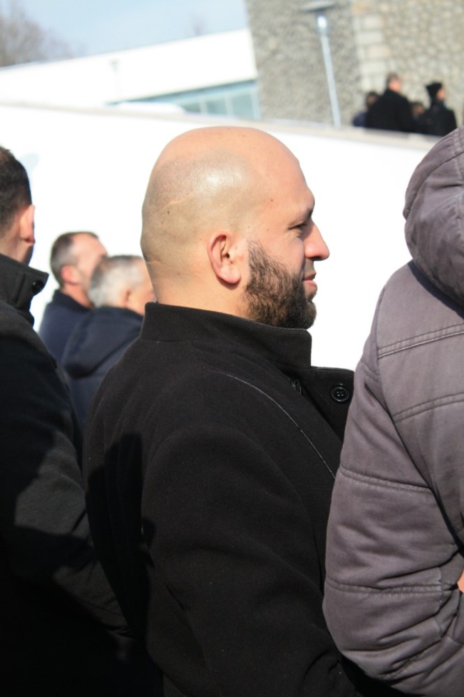 Partia FJALA morri pjesë në rivarrimin e heroit kombëtar Zahir Pajaziti