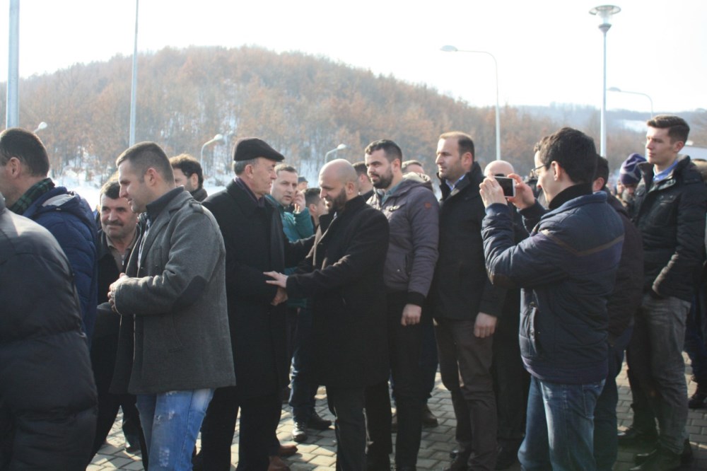 Partia FJALA morri pjesë në rivarrimin e heroit kombëtar Zahir Pajaziti