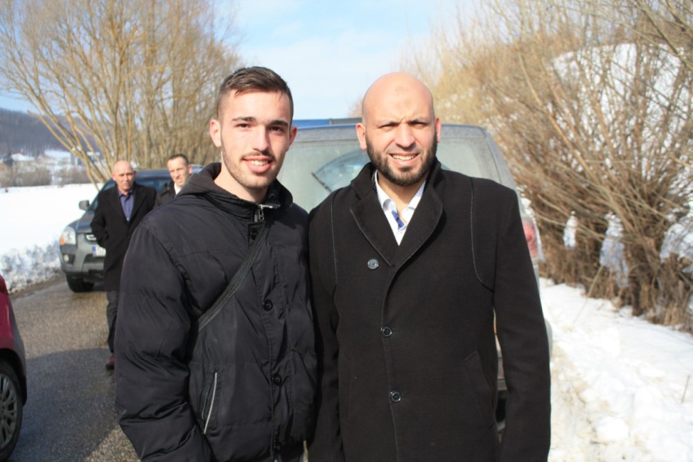 Partia FJALA morri pjesë në rivarrimin e heroit kombëtar Zahir Pajaziti