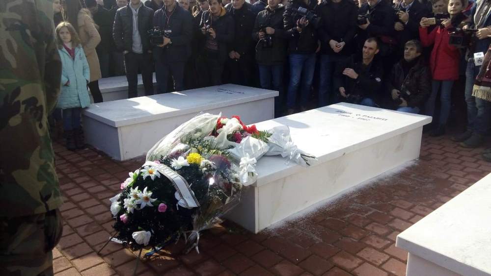 Partia FJALA morri pjesë në rivarrimin e heroit kombëtar Zahir Pajaziti