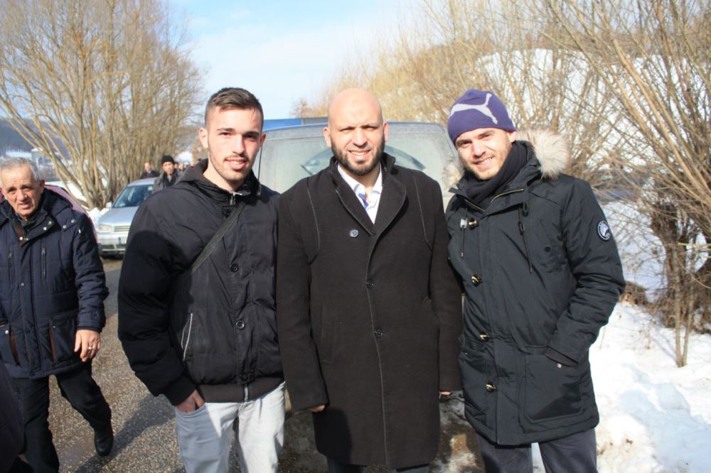 Partia FJALA morri pjesë në rivarrimin e heroit kombëtar Zahir Pajaziti