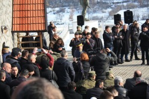 Partia FJALA morri pjesë në rivarrimin e heroit kombëtar Zahir Pajaziti