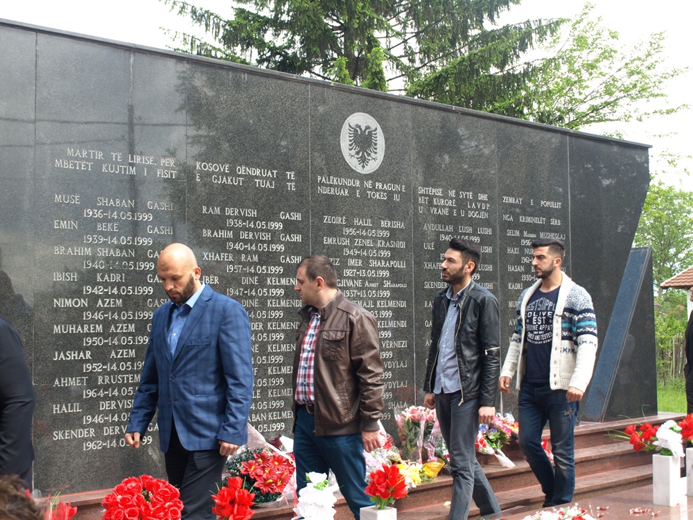 Në përvjetorin e masakrës së fshtrave të Pejës, Qyshk, Zahaq Llabjan e Pavlan