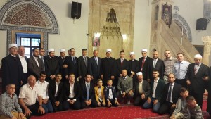 Delegacioni i Partisë FJALA në manifestimin e Fiter Bajramit në Xhaminë e Madhe - Prishtinë  (6)