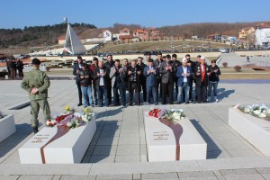 FJALA viziton kompleksin memorial “Adem Jashari” për 10 vjetorin e Pavarësisë së Kosovës(28.11 (1)