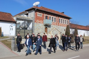 FJALA viziton kompleksin memorial “Adem Jashari” për 10 vjetorin e Pavarësisë së Kosovës(28.11 (15)