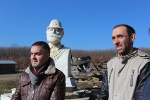 FJALA viziton kompleksin memorial “Adem Jashari” për 10 vjetorin e Pavarësisë së Kosovës(28.11 (24)