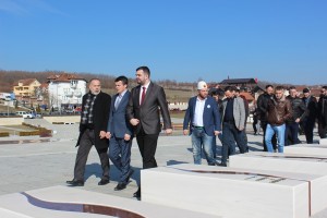 FJALA viziton kompleksin memorial “Adem Jashari” për 10 vjetorin e Pavarësisë së Kosovës(28.11 (5)
