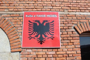FJALA viziton kullën e Tahir Mehës për  10 vjetorin e Pavarësisë së Kosovës (28 (1)