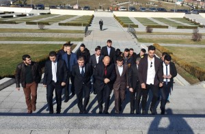 Partia FJALA viziton Kompleksin Memorial "Adem Jashari" në Prekaz
