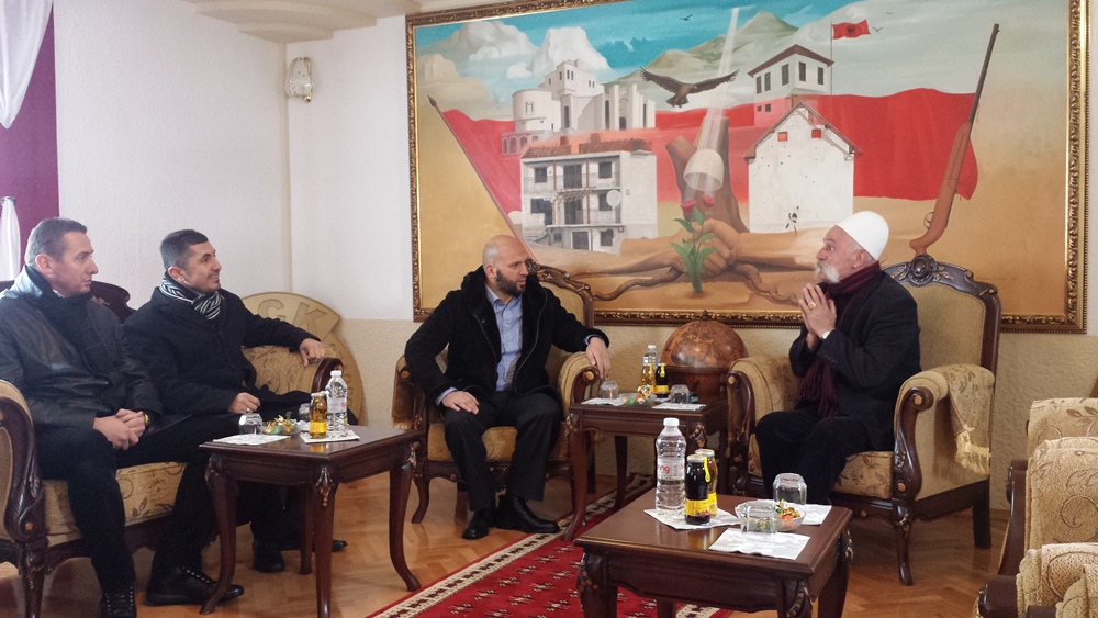 Partia FJALA vizitë në Prekaz për 28 Nëntor