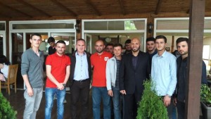 Kryetari i Partisë FJALA Dr.Gëzim Kelmendi, mbajti takim me studentët e Prishtinës