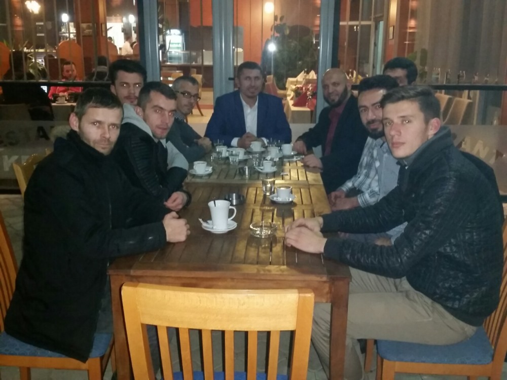 Takim me studentët e Drenasit