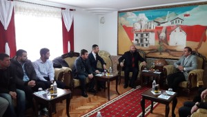 Delegacioni i Partisë FJALA bëri vizitë në Kullën e Familjes Jashari dhe në Kompleksin Memorial "Adem Jashari" në Prekaz