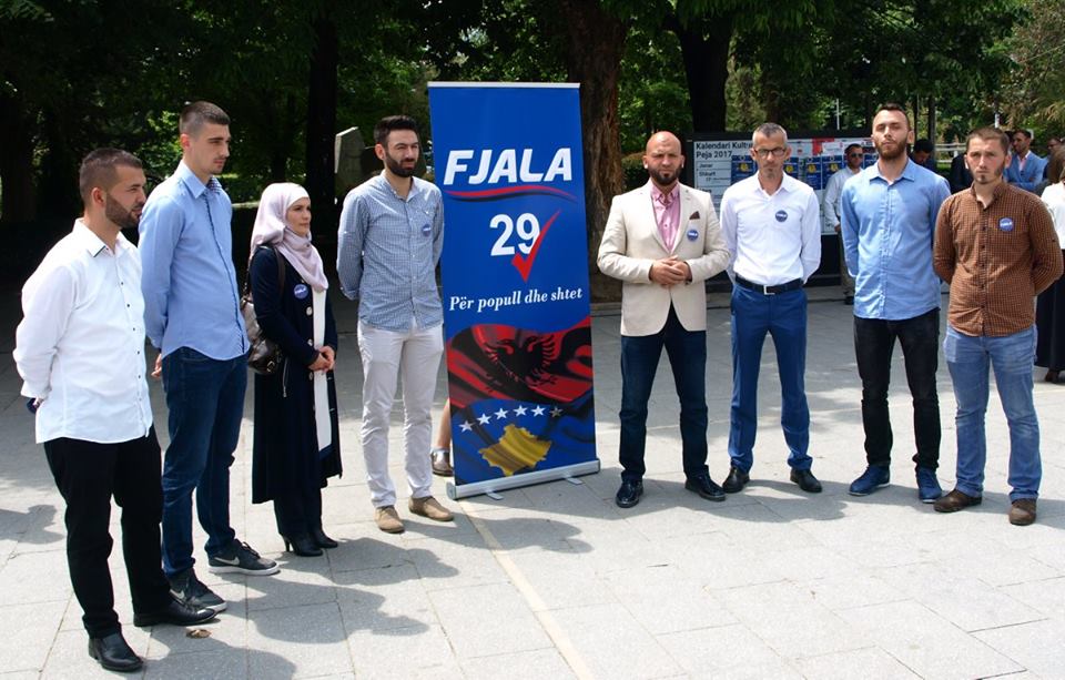 Partia FJALA hap fushatën në Pejë, prezenton dhjetë kandidatët