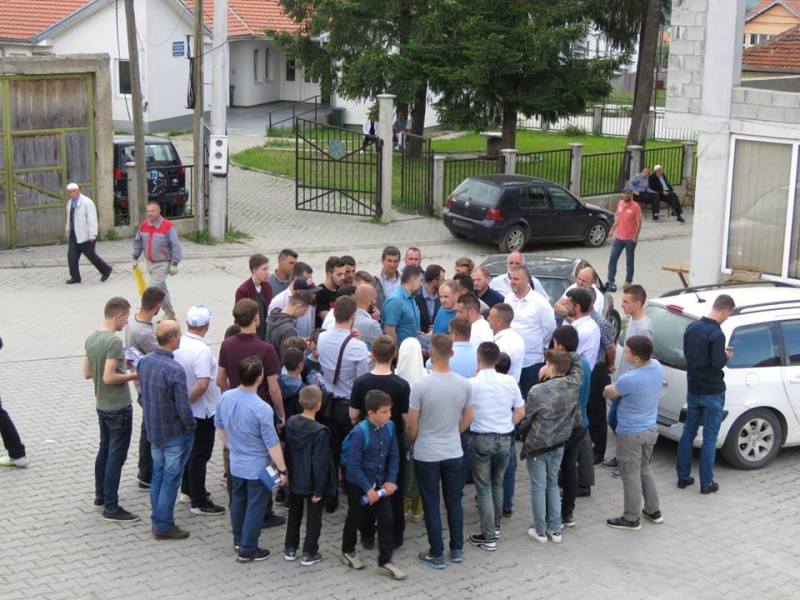Takim me qytetarët e Opojës