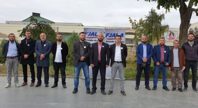 Partia FJALA përmbylli fushatën në Skenderaj