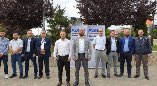 FJALA në Drenas prezenton Arton Saliukun kandidat për deputet