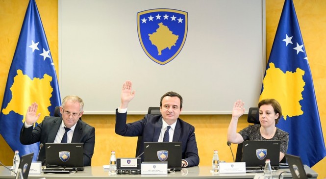 Kelmendi: Vetëvendosje në vitin 2015 dhe pastaj në 2019 në fushatë kur ishte opozitë:  “Rryma është e shtrenjtë, nuk bën të rriten çmimet