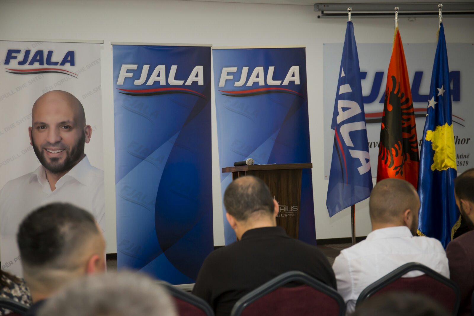 Gëzimi dhe FJALA