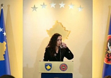 Reagon kryetari i Partisë FJALA Dr.Gëzim Kelmendi